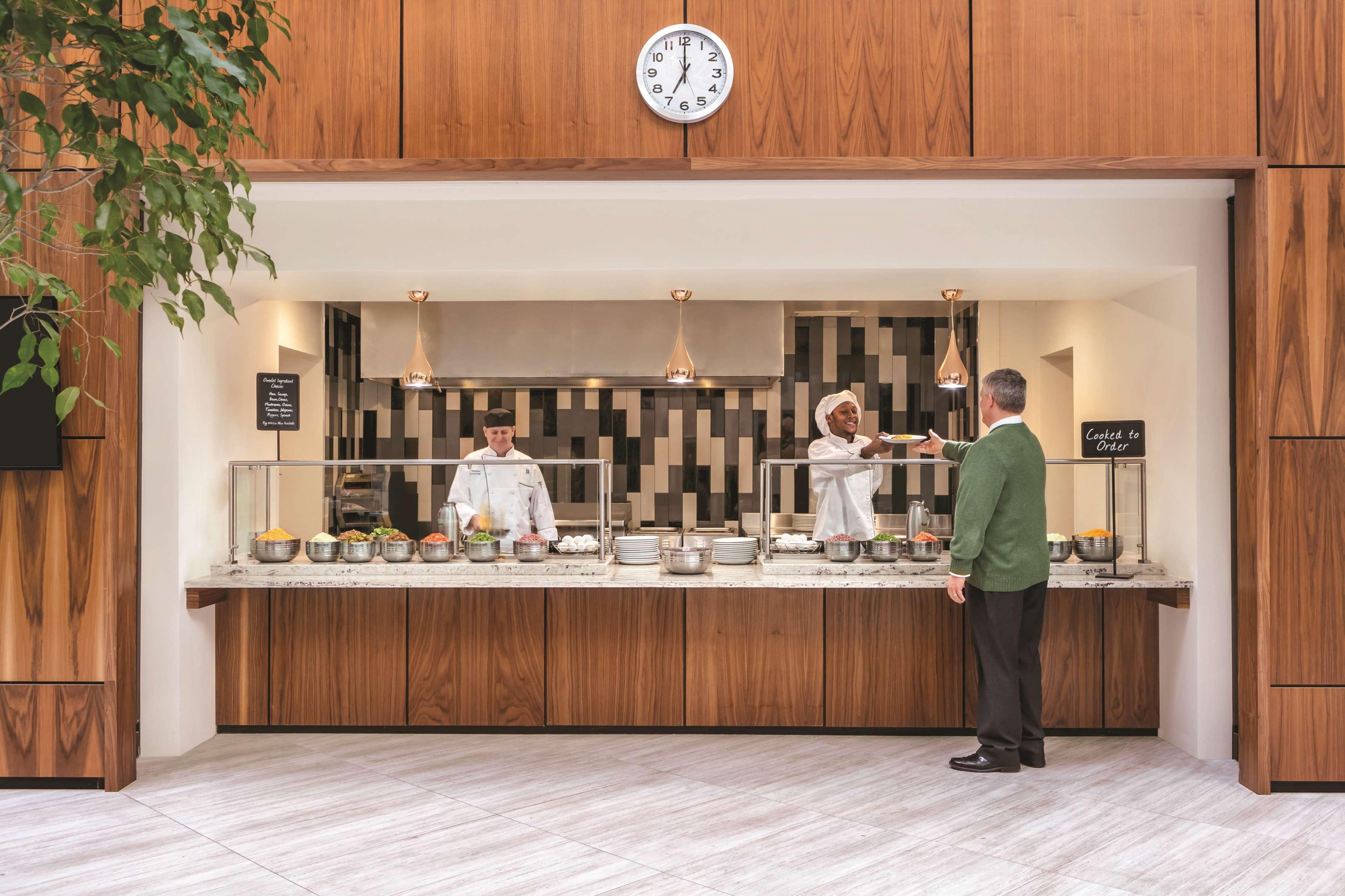 Dumbarton Embassy Suites By Hilton Richmond מראה חיצוני תמונה