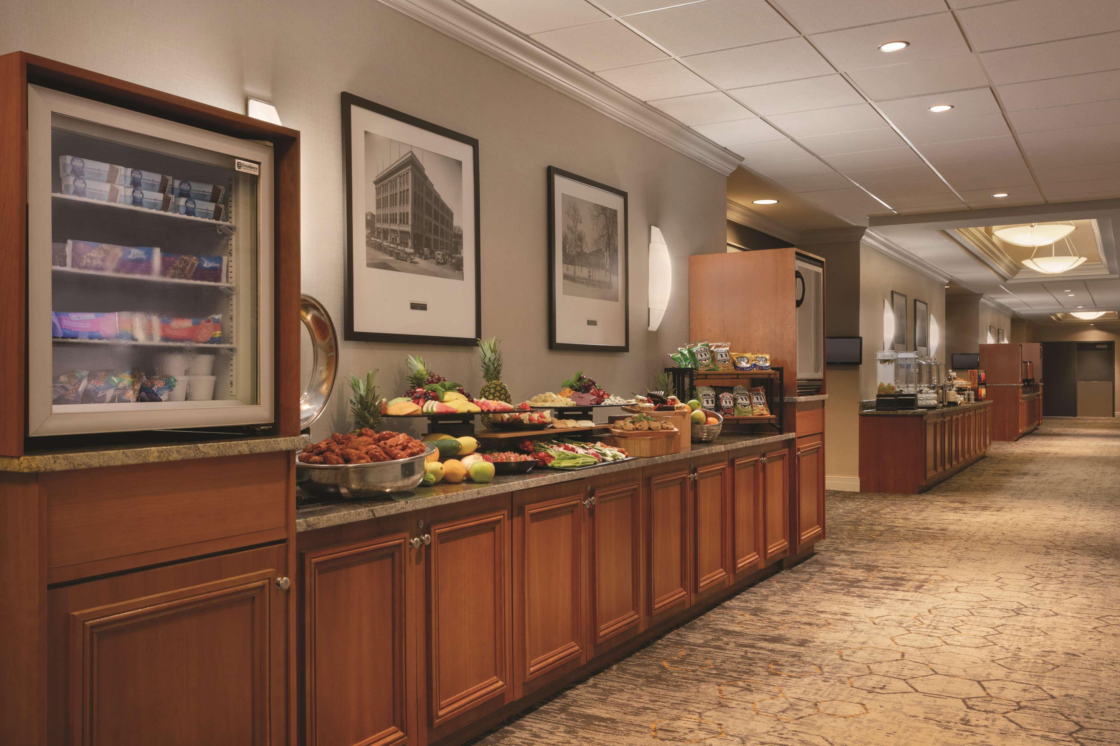 Dumbarton Embassy Suites By Hilton Richmond מראה חיצוני תמונה