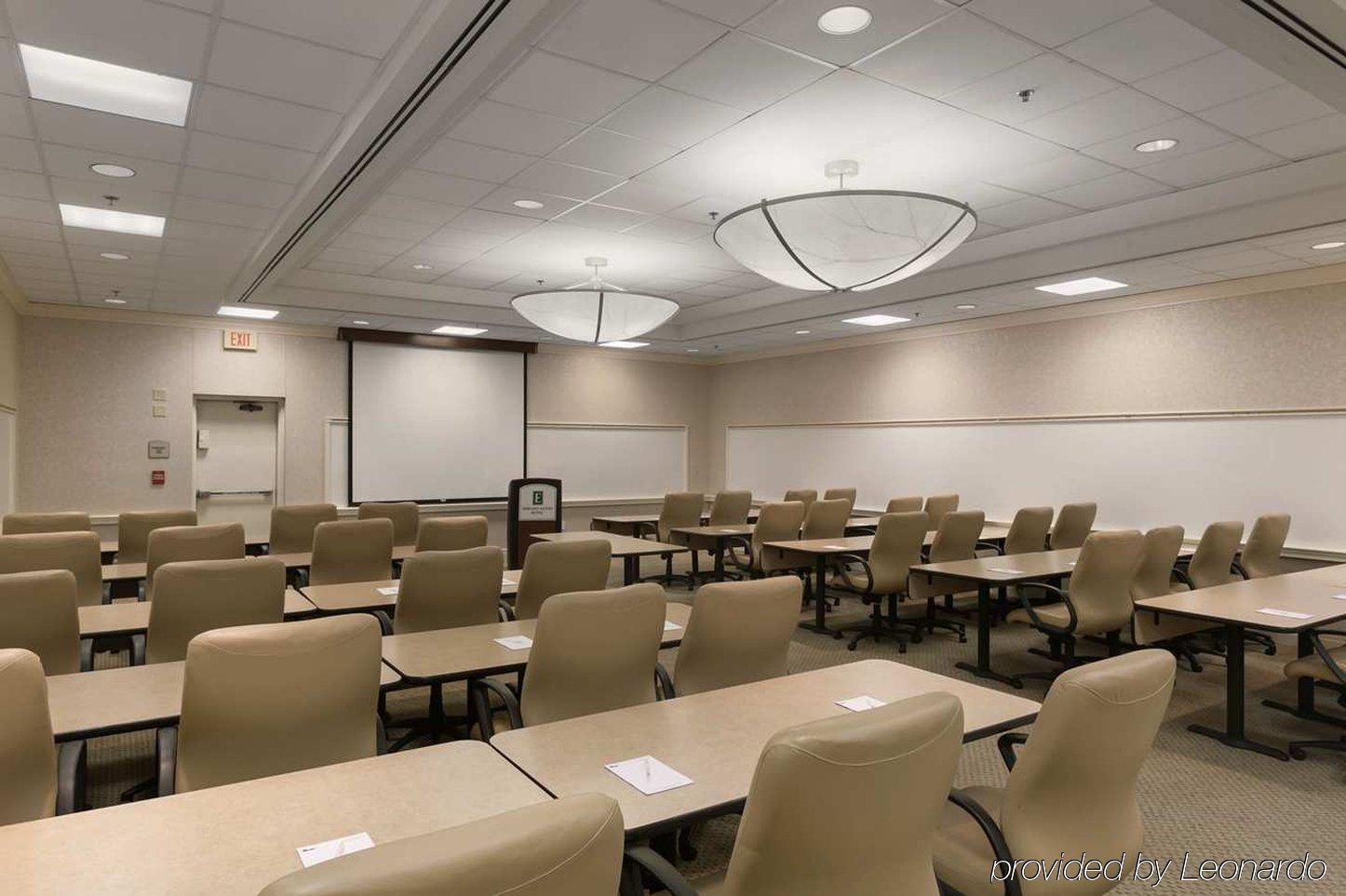 Dumbarton Embassy Suites By Hilton Richmond מראה חיצוני תמונה