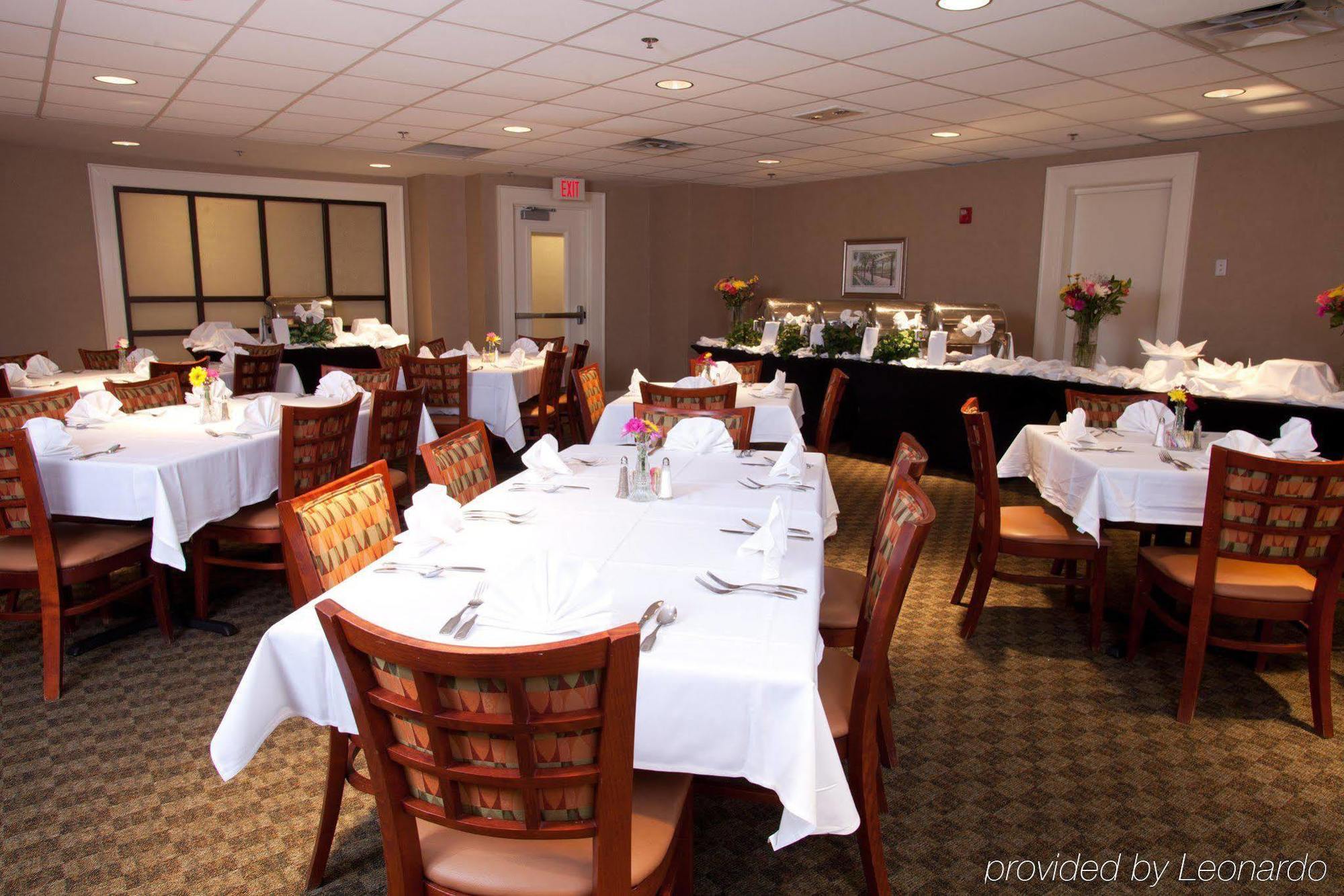 Dumbarton Embassy Suites By Hilton Richmond מראה חיצוני תמונה